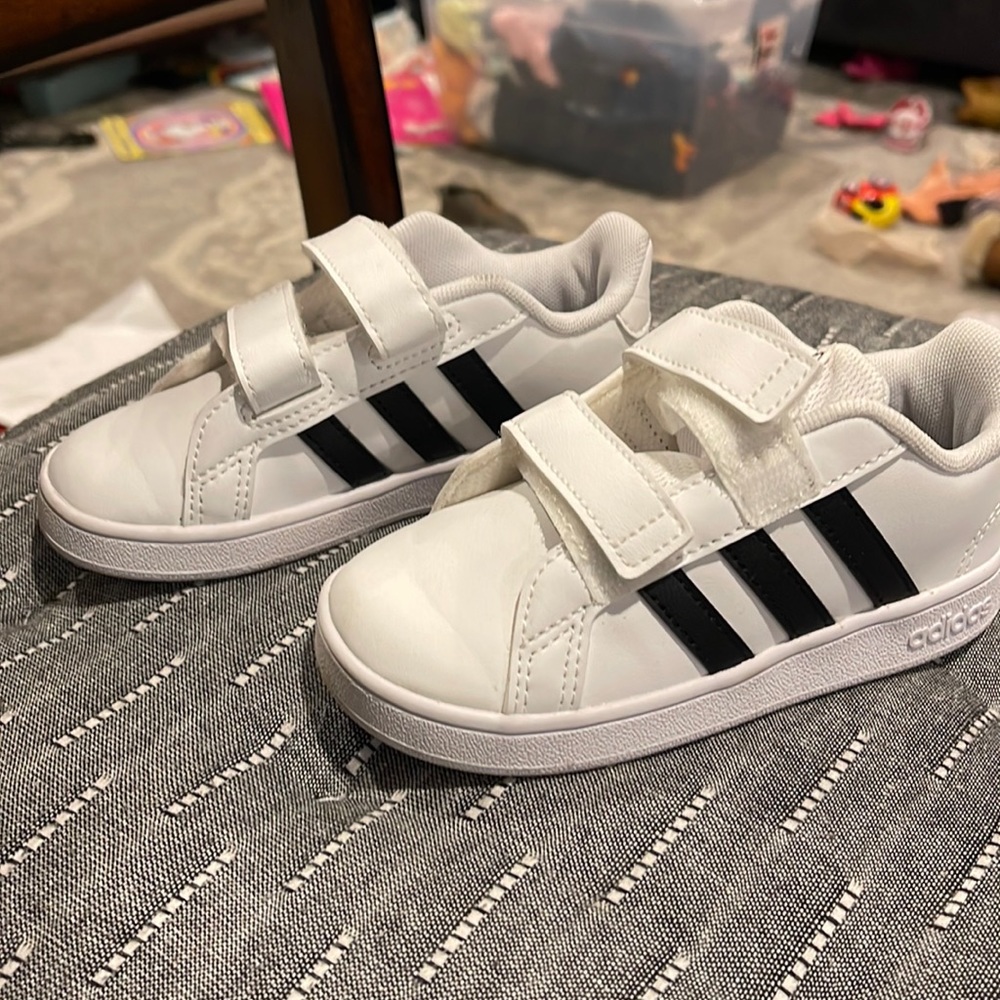 Adidas Toddler Grand Court Shoes